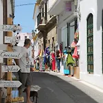 Estudio En El Centro De Conil